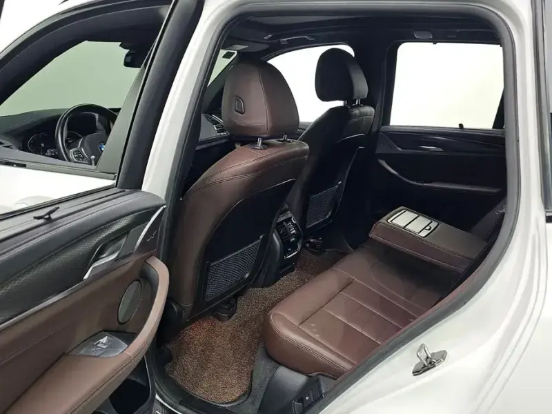 2023 BMW X3 с пробегом 19 447 км