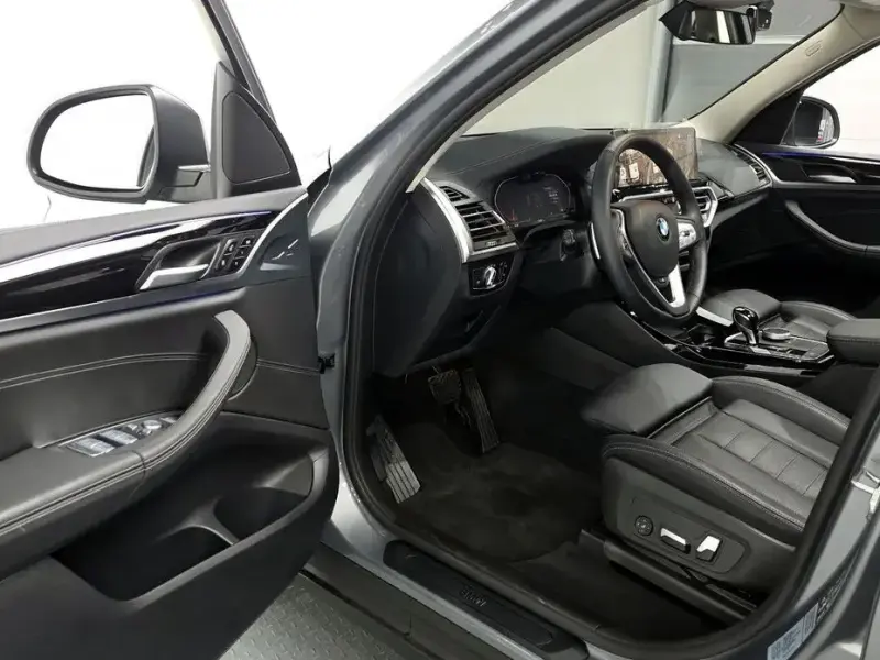 2022 BMW X3 с пробегом 23 087 км