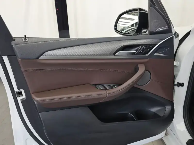 2021 BMW X3 с пробегом 75 570 км
