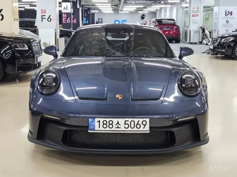 2022 Porsche 911 GT3 с пробегом 12 400 км