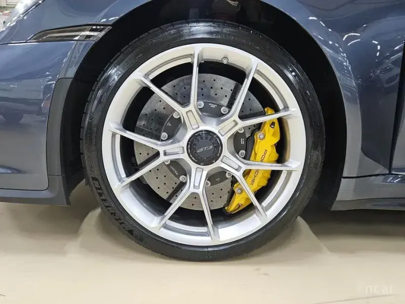 2022 Porsche 911 GT3 с пробегом 12 400 км