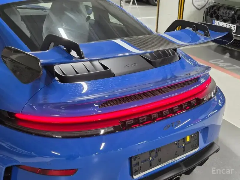 2026 Porsche 911 GT3 с пробегом 21 км