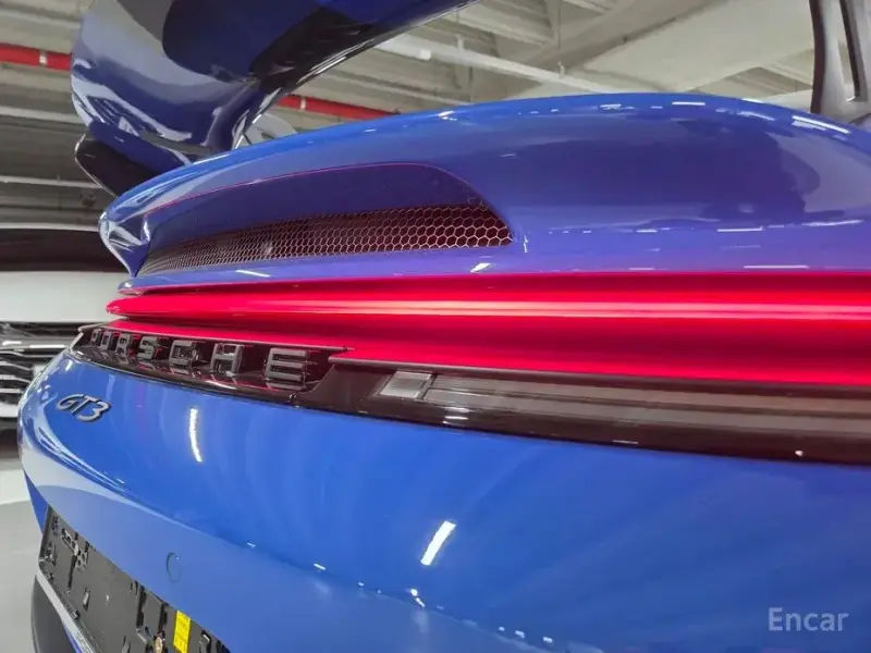 2026 Porsche 911 GT3 с пробегом 21 км