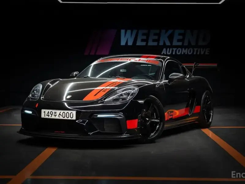2020 Porsche Cayman GT4 с пробегом 15 000 км