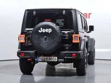 2022 Jeep Wrangler с пробегом 51 015 км