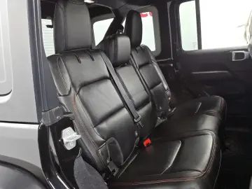 2022 Jeep Wrangler с пробегом 51 015 км