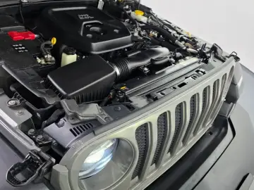 2022 Jeep Wrangler с пробегом 19 984 км