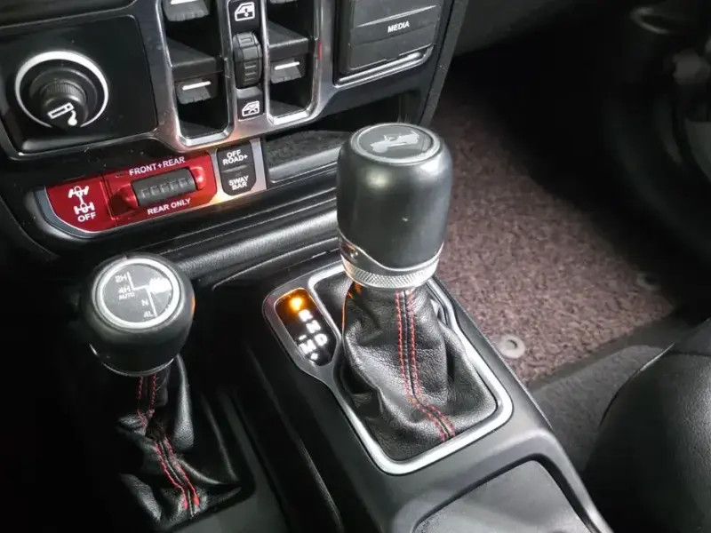 2022 Jeep Wrangler с пробегом 19 984 км