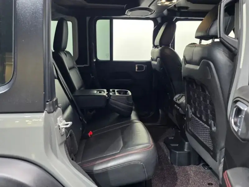2022 Jeep Wrangler с пробегом 19 984 км