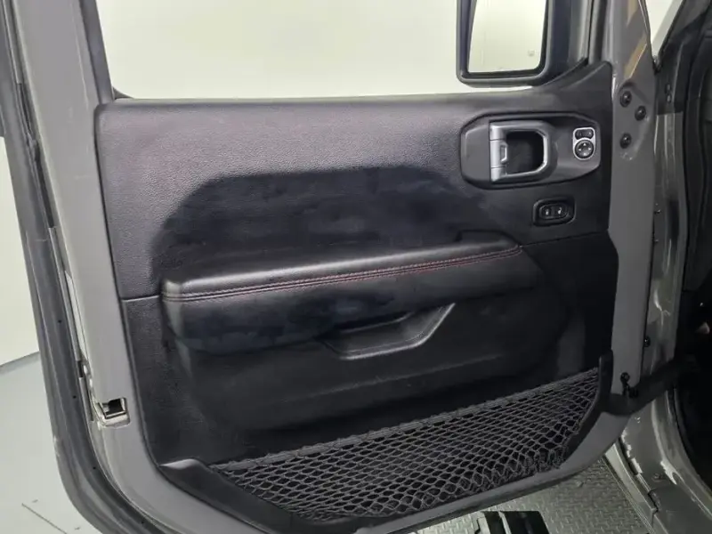 2022 Jeep Wrangler с пробегом 19 984 км