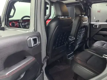 2022 Jeep Wrangler с пробегом 19 984 км