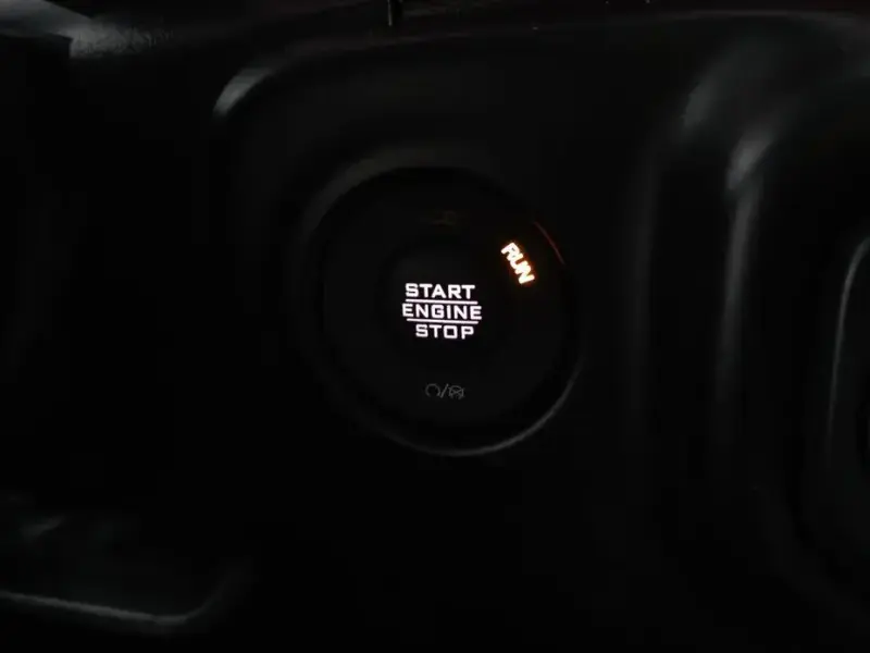 2022 Jeep Wrangler с пробегом 19 984 км