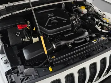 2022 Jeep Wrangler с пробегом 45 567 км