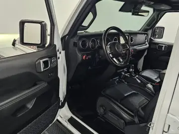 2022 Jeep Wrangler с пробегом 45 567 км