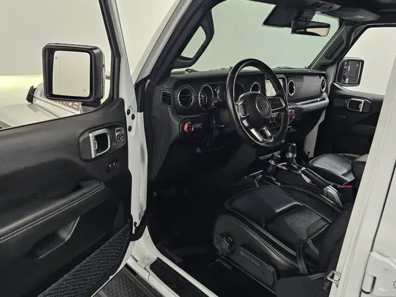 2022 Jeep Wrangler с пробегом 45 567 км