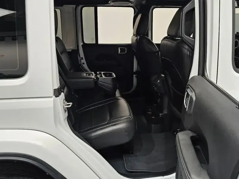 2022 Jeep Wrangler с пробегом 45 567 км