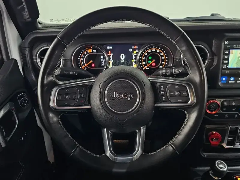 2022 Jeep Wrangler с пробегом 45 567 км