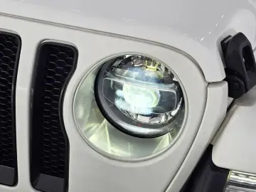 2022 Jeep Wrangler с пробегом 45 567 км