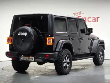 2022 Jeep Wrangler с пробегом 26 037 км