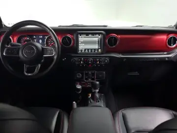 2022 Jeep Wrangler с пробегом 26 037 км