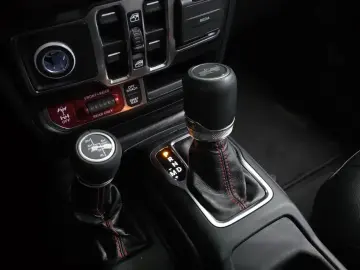 2022 Jeep Wrangler с пробегом 26 037 км