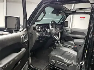 2022 Jeep Wrangler с пробегом 67 521 км