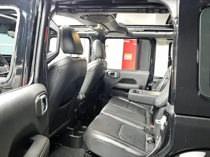 2022 Jeep Wrangler с пробегом 67 521 км