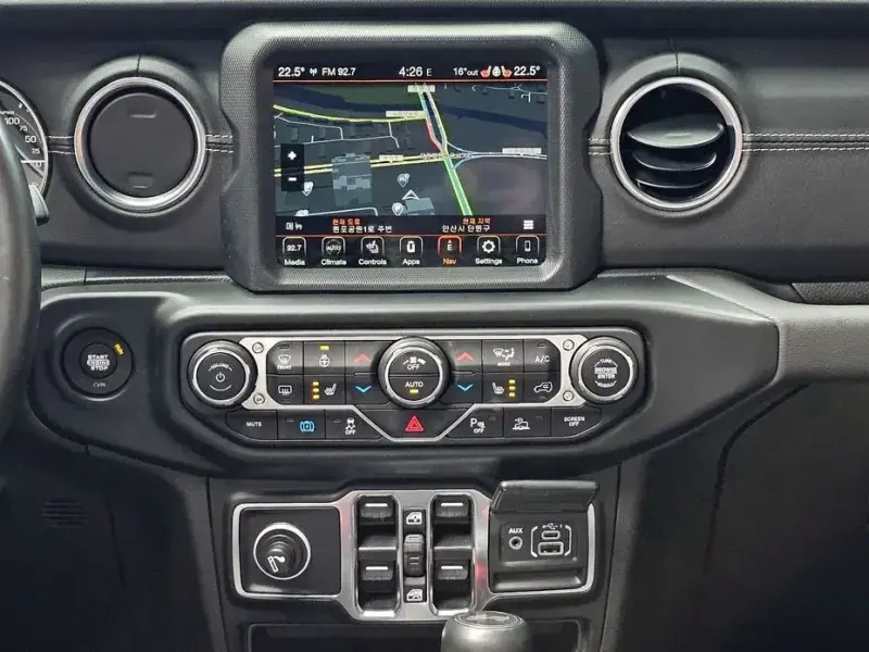 2022 Jeep Wrangler с пробегом 67 521 км