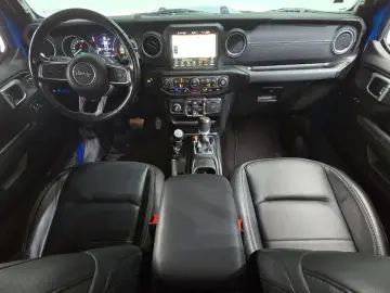 2022 Jeep Wrangler с пробегом 46 878 км