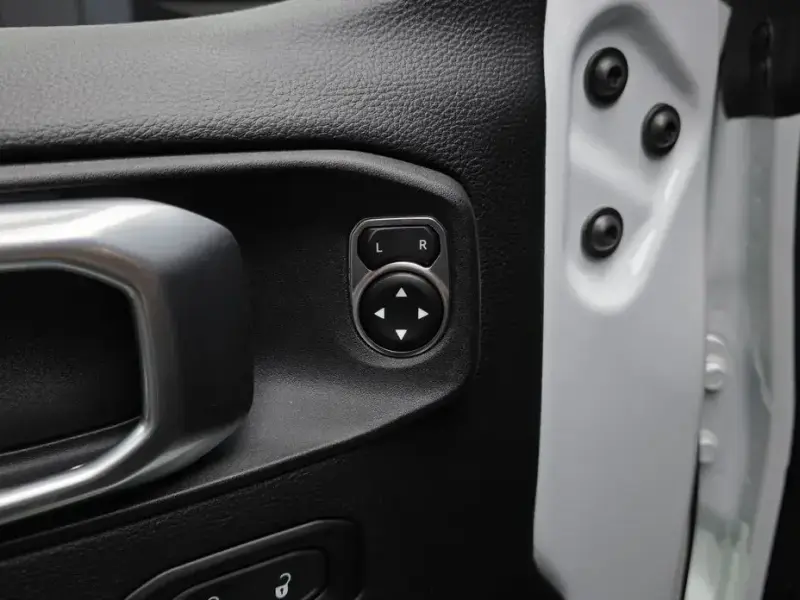 2022 Jeep Wrangler с пробегом 71 970 км