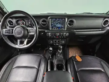 2022 Jeep Wrangler с пробегом 49 881 км