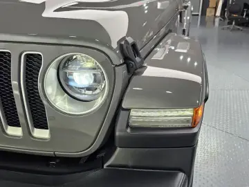 2022 Jeep Wrangler с пробегом 49 881 км