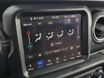 2022 Jeep Wrangler с пробегом 49 881 км