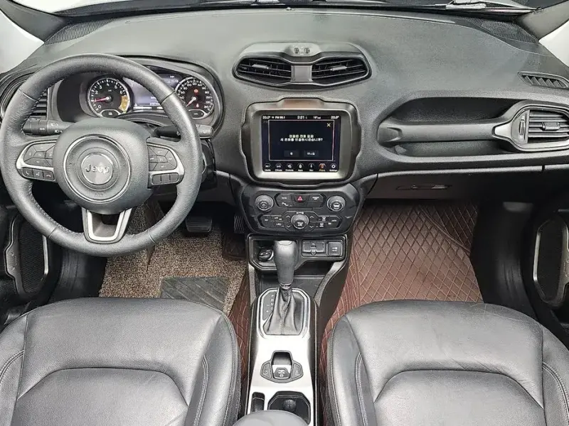 2022 Jeep Renegade с пробегом 27 574 км