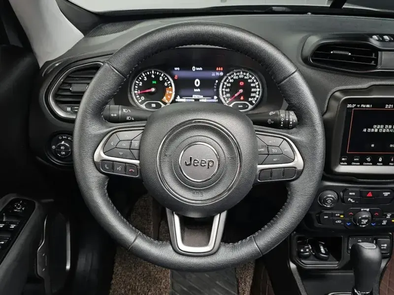 2022 Jeep Renegade с пробегом 27 574 км