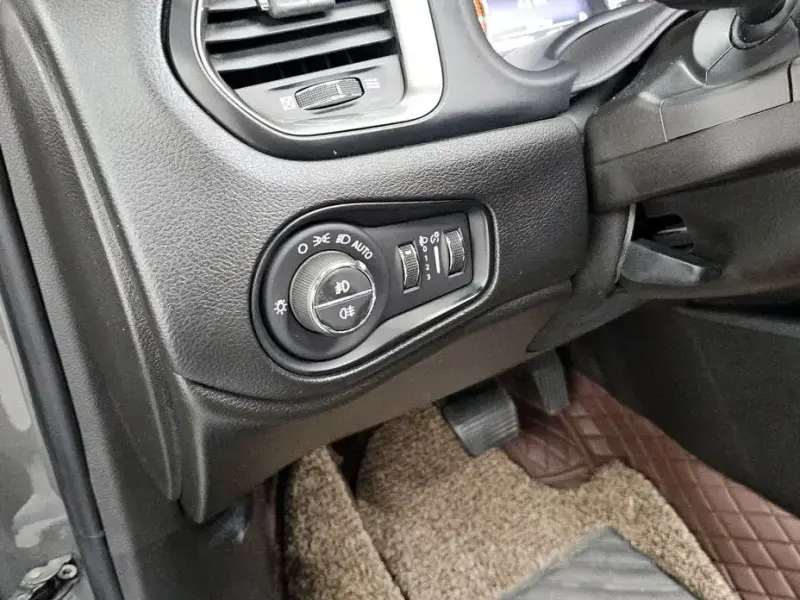 2022 Jeep Renegade с пробегом 27 574 км