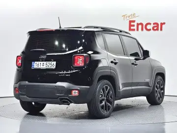 2022 Jeep Renegade с пробегом 13 292 км