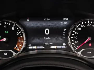 2022 Jeep Renegade с пробегом 13 292 км