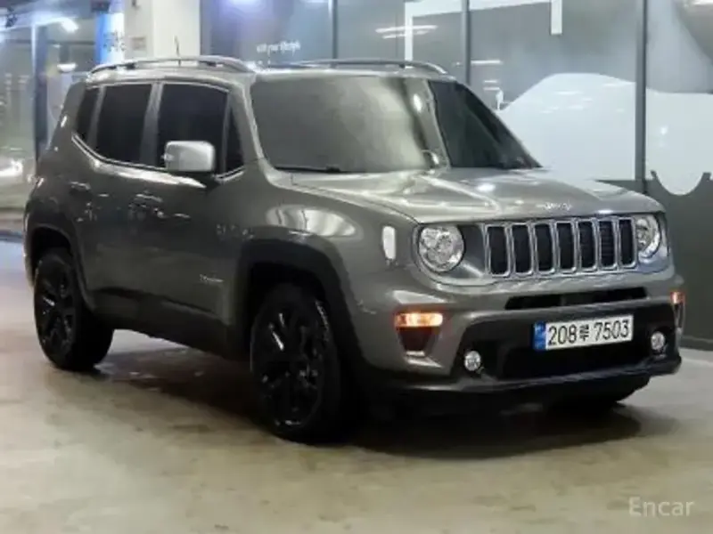 2022 Jeep Renegade с пробегом 28 900 км
