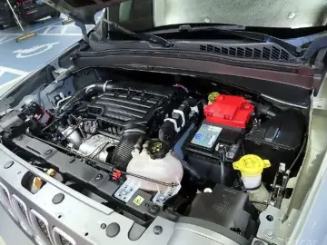 2022 Jeep Renegade с пробегом 28 900 км