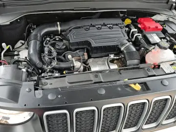 2022 Jeep Renegade с пробегом 13 526 км