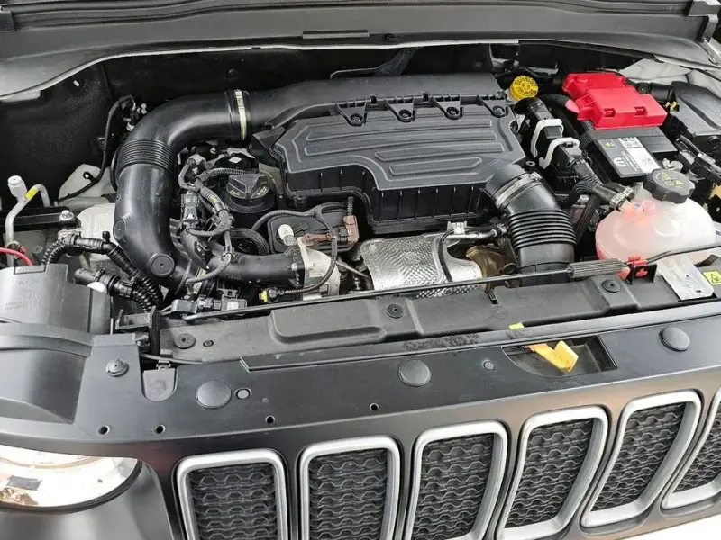 2022 Jeep Renegade с пробегом 13 526 км