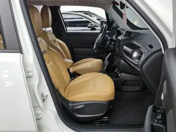 2022 Jeep Renegade с пробегом 13 526 км