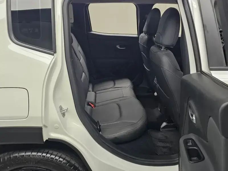 2022 Jeep Renegade с пробегом 10 662 км