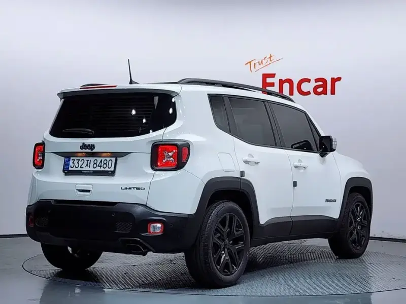 2022 Jeep Renegade с пробегом 21 649 км