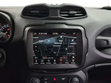 2022 Jeep Renegade с пробегом 21 649 км