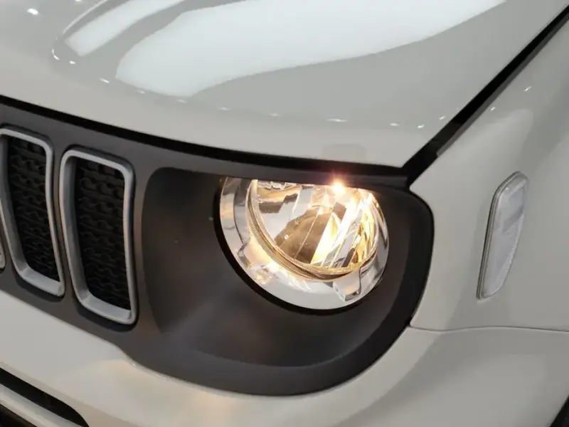 2022 Jeep Renegade с пробегом 21 649 км