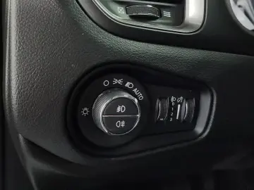 2022 Jeep Renegade с пробегом 21 649 км