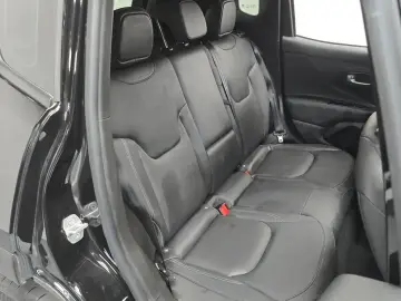 2022 Jeep Renegade с пробегом 18 704 км