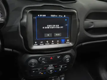 2022 Jeep Renegade с пробегом 18 704 км